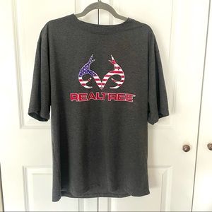 Realtree Grey T-shirt with USA flag graphic